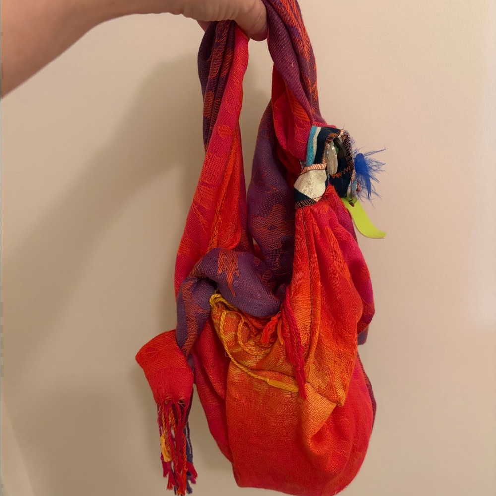 Boho Simple Bag . Diameter can hold up to 4 medium shirts . Fun colors and soft